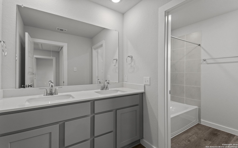 9002 Wildwood Pass, San Antonio, TX 78254, 3 Habitaciones Habitaciones , ,2 BañosBaños,Residential,En Venta,9002 Wildwood Pass,0,1879245