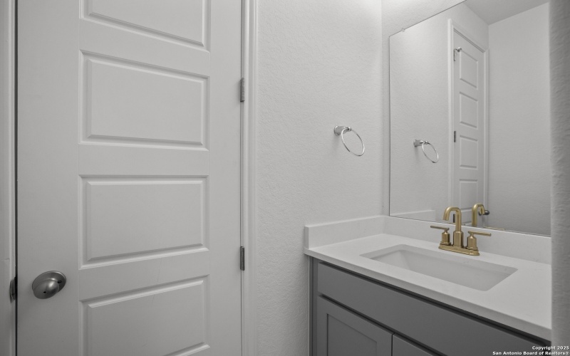 222 Poe Parkway, Castroville, TX 78009, 4 Bedrooms Bedrooms, ,3 BathroomsBathrooms,Residential,For Sale,222 Poe Parkway,0,1879752