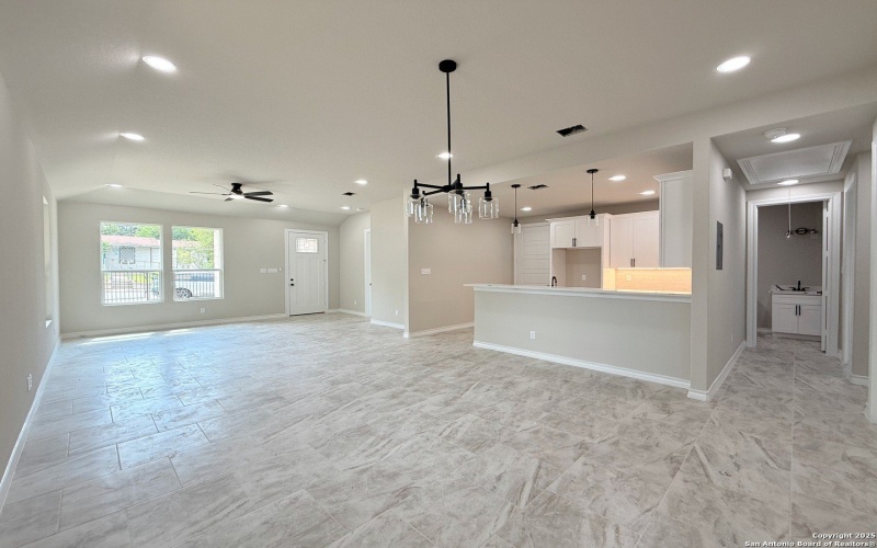 419 N San Ignacio Ave, San Antonio, TX 78228, 4 Bedrooms Bedrooms, ,3 BathroomsBathrooms,Residential,For Sale,419 N San Ignacio Ave,0,1881275