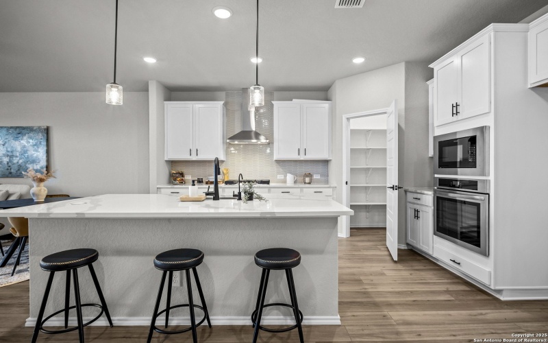 3457 Meteor Night, Converse, TX 78109, 4 Habitaciones Habitaciones , ,3 BañosBaños,Residential,En Venta,3457 Meteor Night,0,1881809