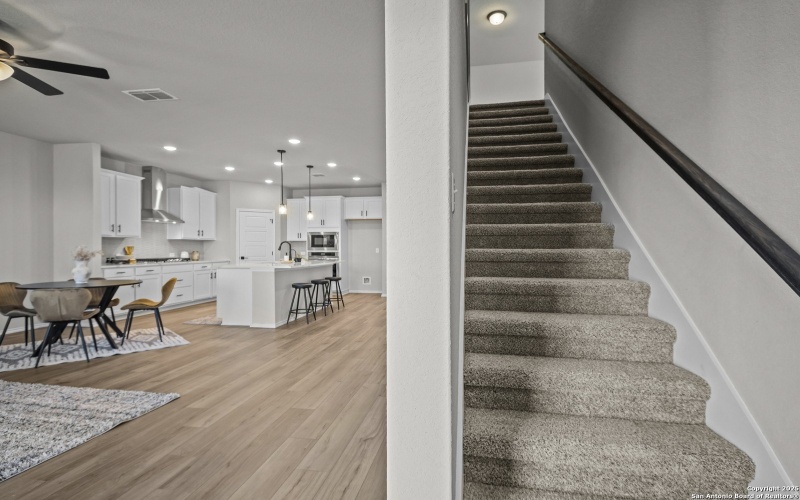 3457 Meteor Night, Converse, TX 78109, 4 Habitaciones Habitaciones , ,3 BañosBaños,Residential,En Venta,3457 Meteor Night,0,1881809