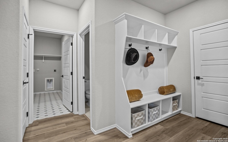 3457 Meteor Night, Converse, TX 78109, 4 Habitaciones Habitaciones , ,3 BañosBaños,Residential,En Venta,3457 Meteor Night,0,1881809