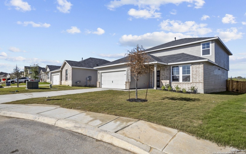 3457 Meteor Night, Converse, TX 78109, 4 Habitaciones Habitaciones , ,3 BañosBaños,Residential,En Venta,3457 Meteor Night,0,1881809