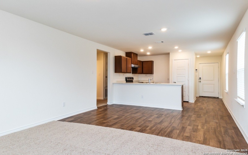 14438 RIBBON TAIL, Elmendorf, TX 78112, 2 Habitaciones Habitaciones , ,2 BañosBaños,Residential,En Venta,14438 RIBBON TAIL,0,1881895