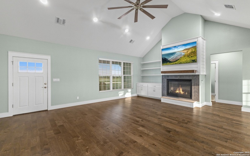 967 County Road 355, Hondo, TX 78861, 3 Bedrooms Bedrooms, ,2 BathroomsBathrooms,Residential,For Sale,967 County Road 355,0,1885959