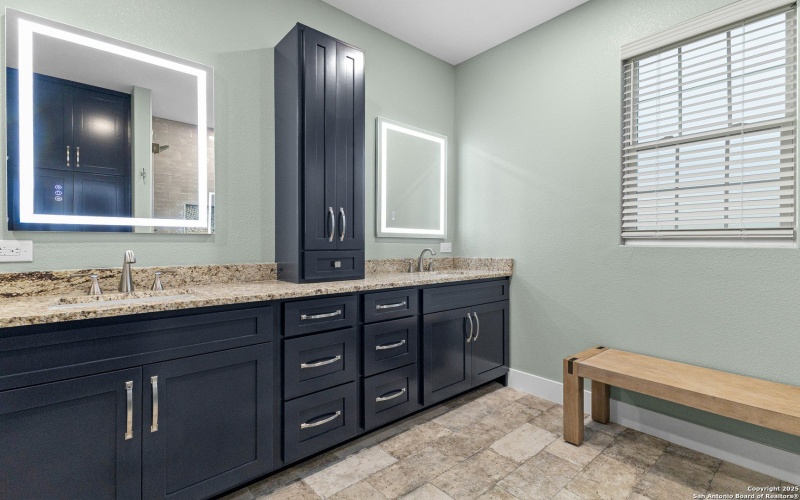 967 County Road 355, Hondo, TX 78861, 3 Bedrooms Bedrooms, ,2 BathroomsBathrooms,Residential,For Sale,967 County Road 355,0,1885959