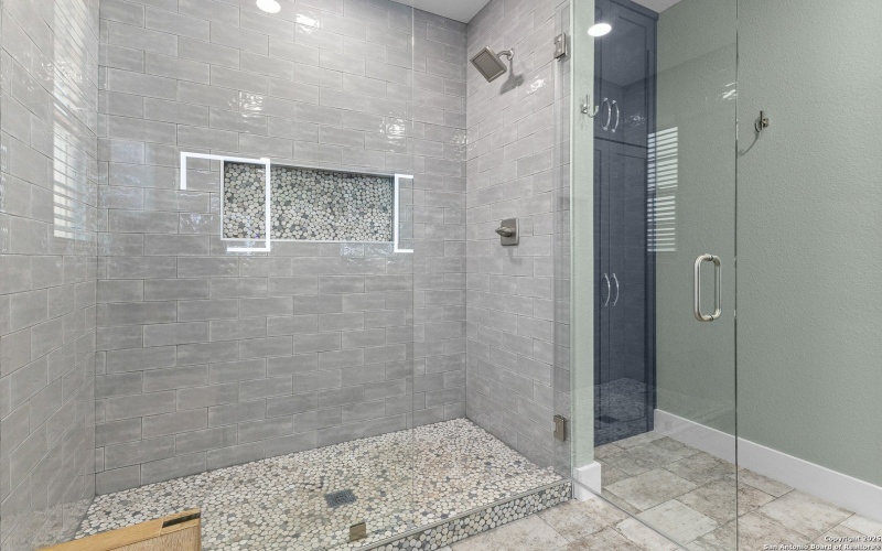 967 County Road 355, Hondo, TX 78861, 3 Bedrooms Bedrooms, ,2 BathroomsBathrooms,Residential,For Sale,967 County Road 355,0,1885959