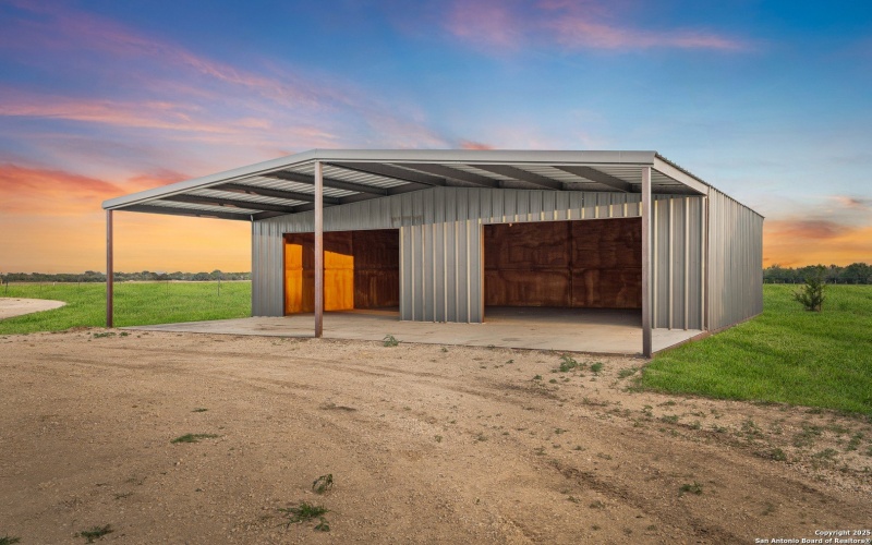 967 County Road 355, Hondo, TX 78861, 3 Bedrooms Bedrooms, ,2 BathroomsBathrooms,Residential,For Sale,967 County Road 355,0,1885959