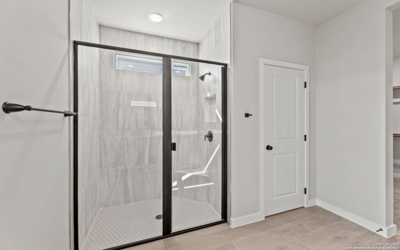 16510 Red Pine, Elmendorf, TX 78112, 4 Habitaciones Habitaciones , ,2 BañosBaños,Residential,En Venta,16510 Red Pine,0,1886531