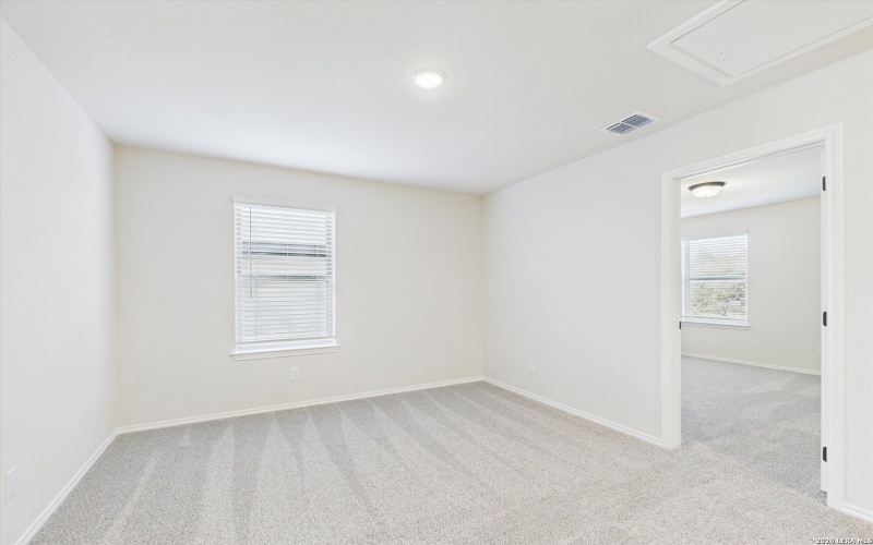 1018 W 1604 N Unit 202, San Antonio, TX 78251, 4 Bedrooms Bedrooms, ,2 BathroomsBathrooms,Residential,For Sale,1018 W 1604 N Unit 202,0,1886546