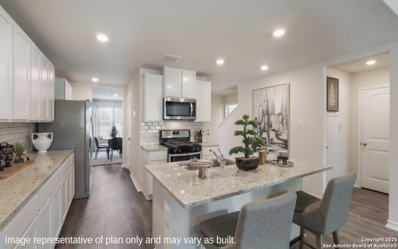 22731 Match Play, San Antonio, TX 78261, 5 Bedrooms Bedrooms, ,2 BathroomsBathrooms,Residential,For Sale,22731 Match Play,0,1887708