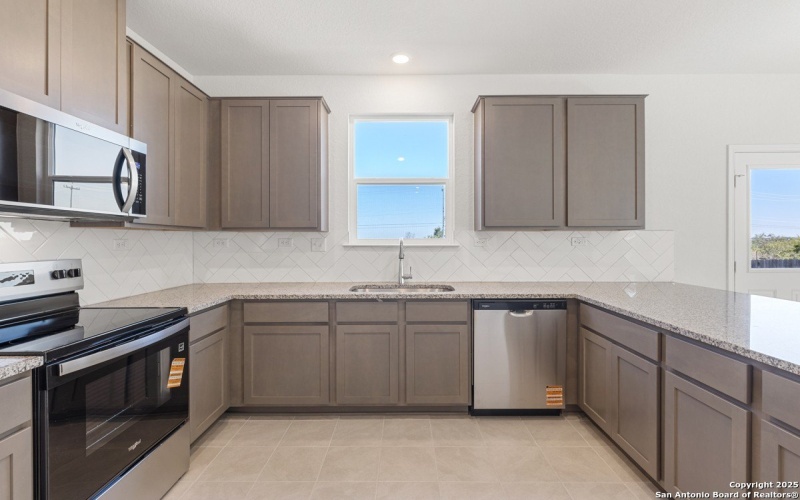 9315 KINSEL PARK, Converse, TX 78109, 3 Habitaciones Habitaciones , ,2 BañosBaños,Residential,En Venta,9315 KINSEL PARK,0,1887761