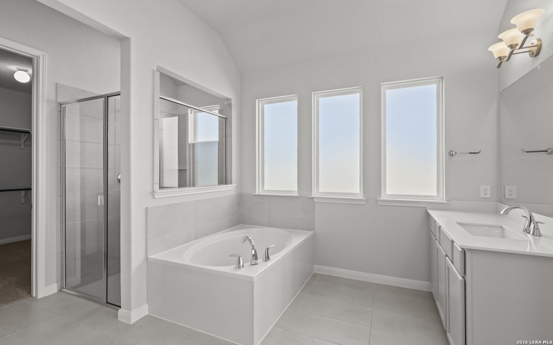 3030 Vistablue Lane, San Antonio, TX 78245, 4 Habitaciones Habitaciones , ,3 BañosBaños,Residential,En Venta,3030 Vistablue Lane,0,1888579