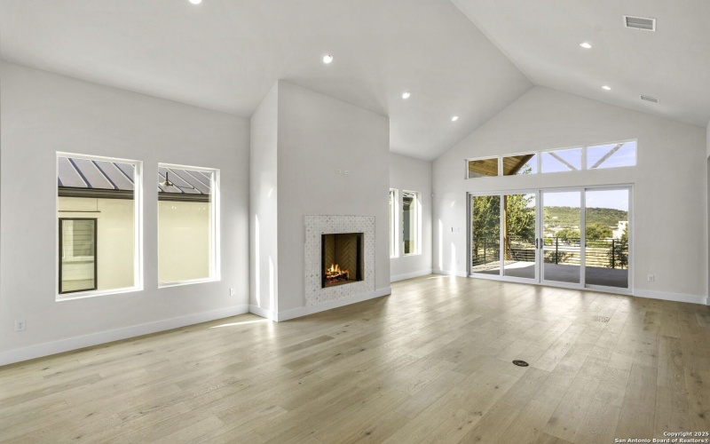 169 Westcourt, San Antonio, TX 78257, 4 Bedrooms Bedrooms, ,3 BathroomsBathrooms,Residential,For Sale,169 Westcourt,0,1891383