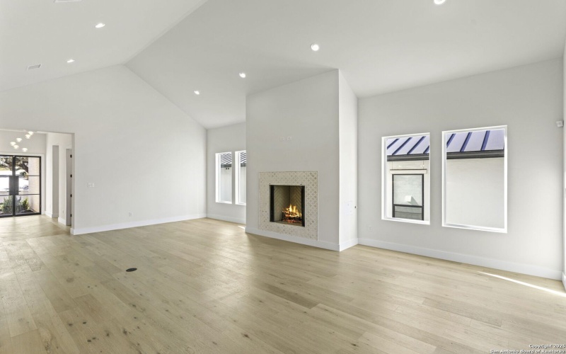 169 Westcourt, San Antonio, TX 78257, 4 Bedrooms Bedrooms, ,3 BathroomsBathrooms,Residential,For Sale,169 Westcourt,0,1891383