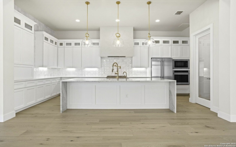 169 Westcourt, San Antonio, TX 78257, 4 Bedrooms Bedrooms, ,3 BathroomsBathrooms,Residential,For Sale,169 Westcourt,0,1891383