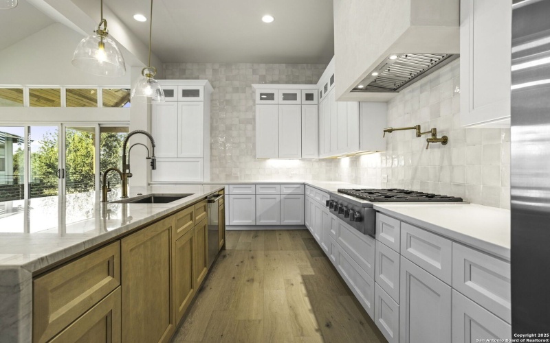 169 Westcourt, San Antonio, TX 78257, 4 Bedrooms Bedrooms, ,3 BathroomsBathrooms,Residential,For Sale,169 Westcourt,0,1891383