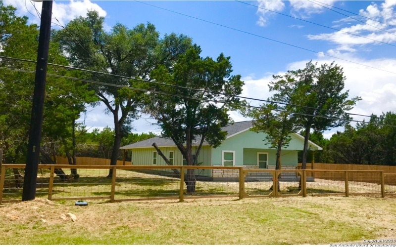 1416 Skyline Hills, Canyon Lake, TX 78133, 3 Bedrooms Bedrooms, ,2 BathroomsBathrooms,Residential,For Sale,1416 Skyline Hills,0,1887771