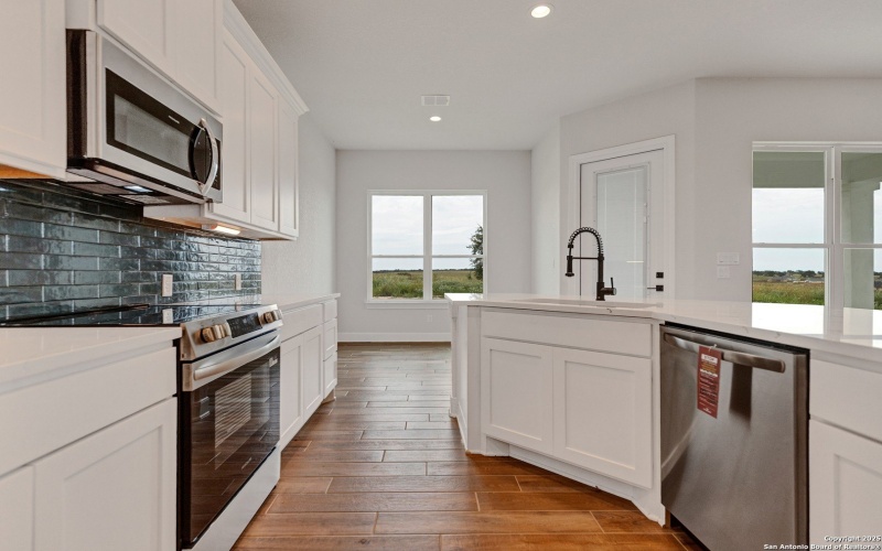 181 Pine Valley Dr, La Vernia, TX 78121, 3 Bedrooms Bedrooms, ,2 BathroomsBathrooms,Residential,For Sale,181 Pine Valley Dr,0,1893267