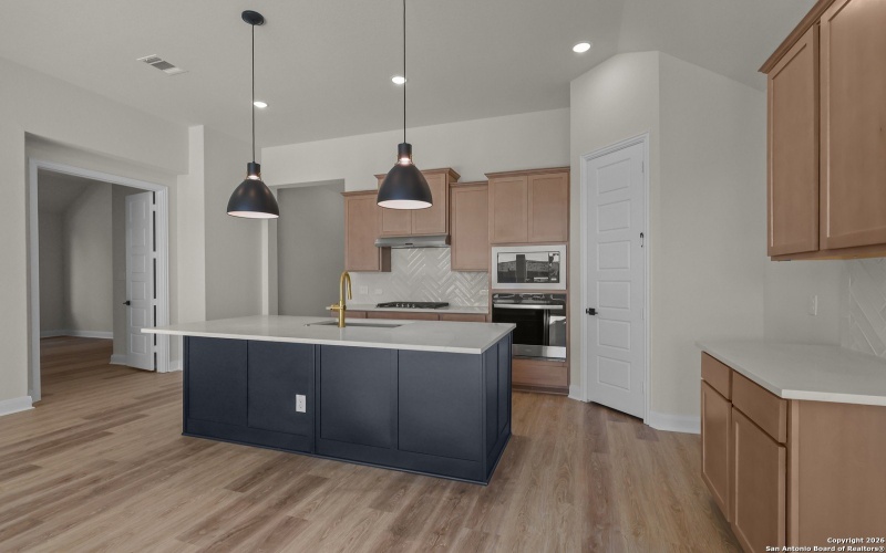 340 Hulda Trail, New Braunfels, TX 78130, 4 Habitaciones Habitaciones , ,3 BañosBaños,Residential,En Venta,340 Hulda Trail,0,1894109