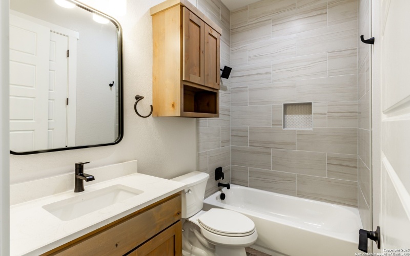 246 Timber Place, La Vernia, TX 78121, 4 Bedrooms Bedrooms, ,3 BathroomsBathrooms,Residential,For Sale,246 Timber Place,0,1894642