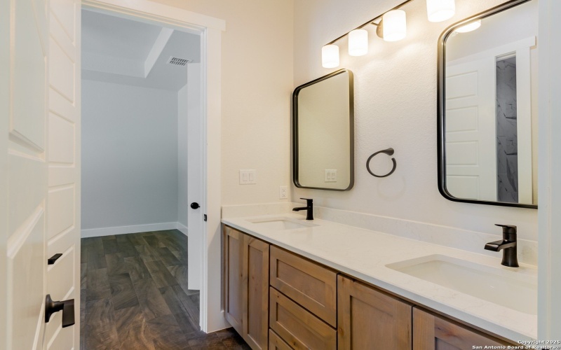 246 Timber Place, La Vernia, TX 78121, 4 Bedrooms Bedrooms, ,3 BathroomsBathrooms,Residential,For Sale,246 Timber Place,0,1894642