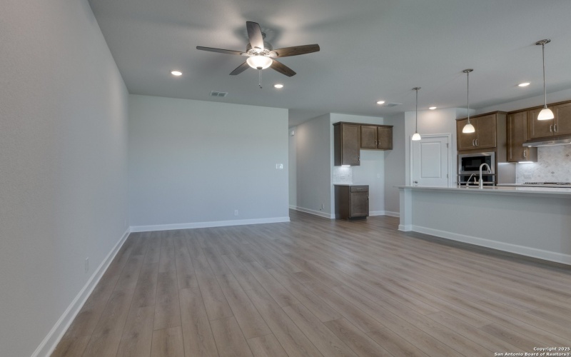 7049 Sycamore Hollow, San Antonio, TX 78252, 3 Bedrooms Bedrooms, ,2 BathroomsBathrooms,Residential,For Sale,7049 Sycamore Hollow,0,1894770