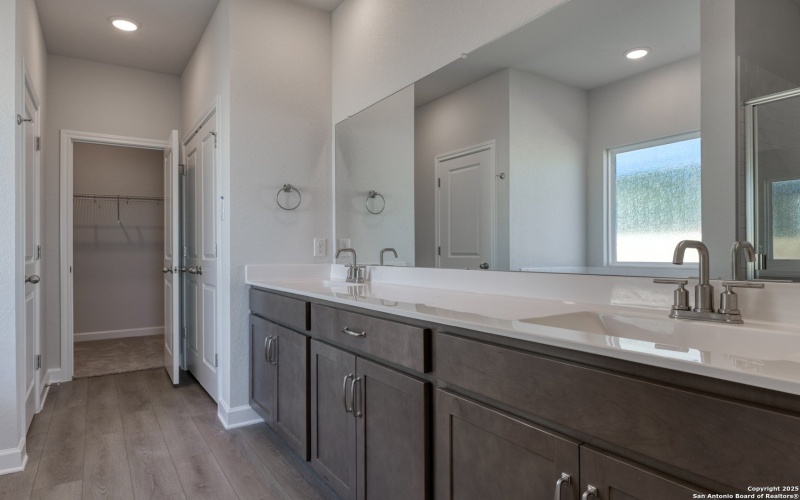 7049 Sycamore Hollow, San Antonio, TX 78252, 3 Bedrooms Bedrooms, ,2 BathroomsBathrooms,Residential,For Sale,7049 Sycamore Hollow,0,1894770