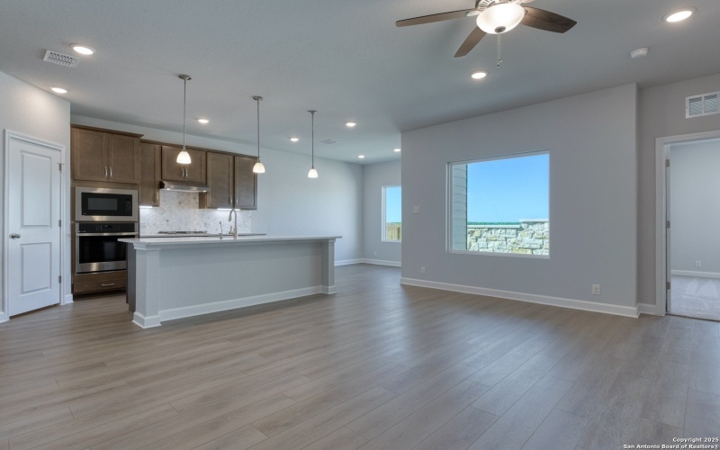 7049 Sycamore Hollow, San Antonio, TX 78252, 3 Bedrooms Bedrooms, ,2 BathroomsBathrooms,Residential,For Sale,7049 Sycamore Hollow,0,1894770