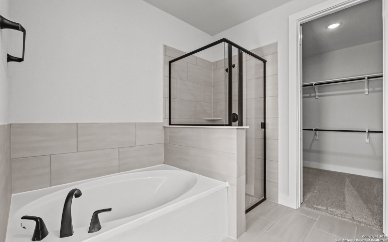 308 Hulda Trail, New Braunfels, TX 78130, 4 Habitaciones Habitaciones , ,3 BañosBaños,Residential,En Venta,308 Hulda Trail,0,1896508