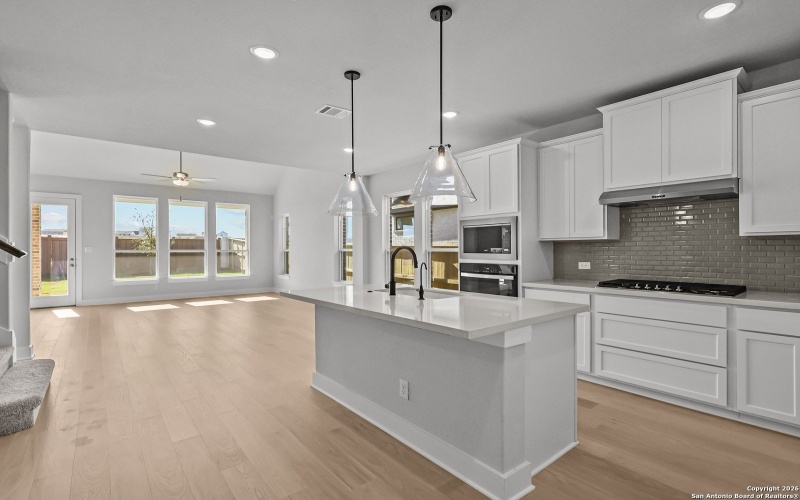 308 Hulda Trail, New Braunfels, TX 78130, 4 Habitaciones Habitaciones , ,3 BañosBaños,Residential,En Venta,308 Hulda Trail,0,1896508