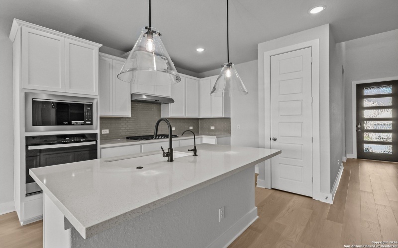 308 Hulda Trail, New Braunfels, TX 78130, 4 Habitaciones Habitaciones , ,3 BañosBaños,Residential,En Venta,308 Hulda Trail,0,1896508