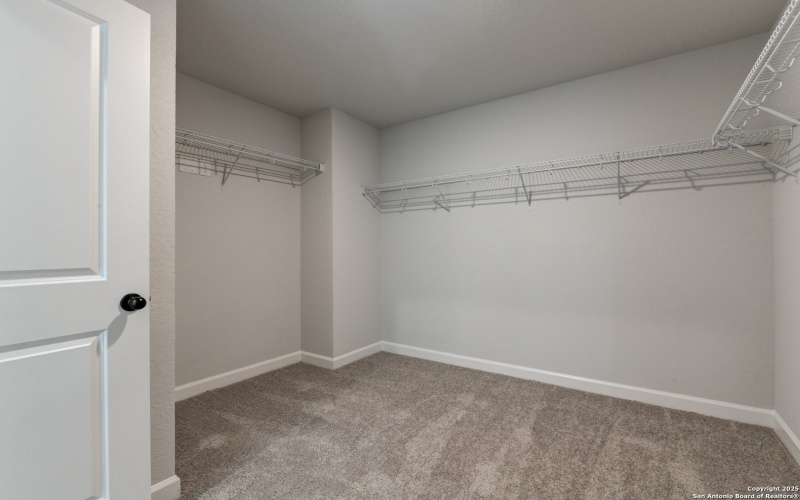 142 Beveridge, Seguin, TX 78155, 5 Bedrooms Bedrooms, ,3 BathroomsBathrooms,Residential,For Sale,142 Beveridge,0,1896634