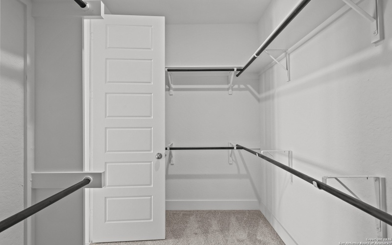 325 Hulda Trail, New Braunfels, TX 78130, 5 Habitaciones Habitaciones , ,3 BañosBaños,Residential,En Venta,325 Hulda Trail,0,1896739