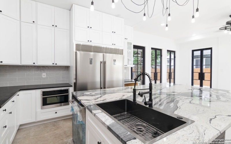 1339 Schley Avenue, San Antonio, TX 78210, 3 Habitaciones Habitaciones , ,2 BañosBaños,Residential,En Venta,1339 Schley Avenue,0,1896894