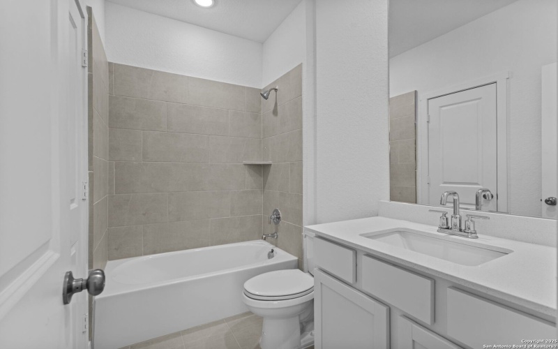 5524 Paschal Park, New Braunfels, TX 78132, 4 Habitaciones Habitaciones , ,3 BañosBaños,Residential,En Venta,5524 Paschal Park,0,1896918