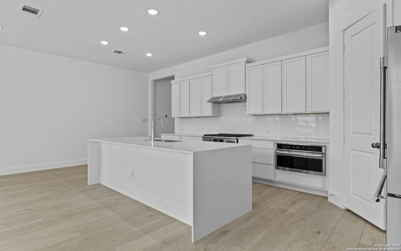 5524 Paschal Park, New Braunfels, TX 78132, 4 Habitaciones Habitaciones , ,3 BañosBaños,Residential,En Venta,5524 Paschal Park,0,1896918