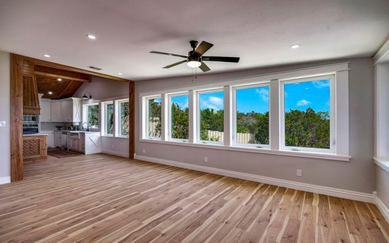 111 Stoney Hills Rd, Center Point, TX 78010, 4 Habitaciones Habitaciones , ,3 BañosBaños,Residential,En Venta,111 Stoney Hills Rd,117915