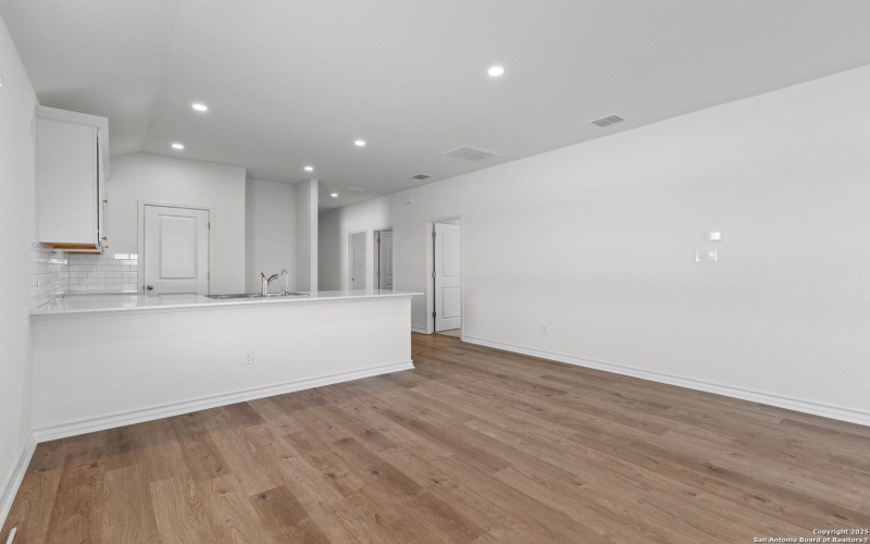 4962 Don Julio, San Antonio, TX 78222, 3 Bedrooms Bedrooms, ,2 BathroomsBathrooms,Residential,For Sale,4962 Don Julio,0,1906727