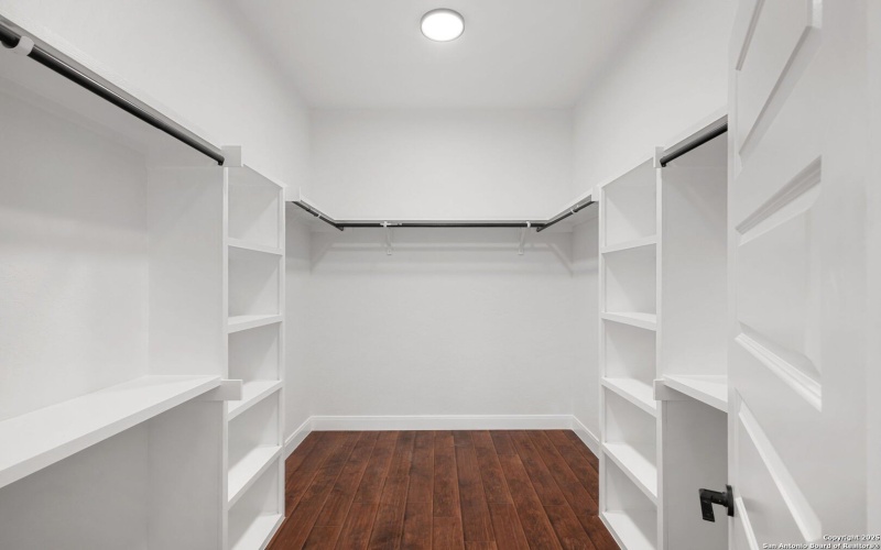 643 Mystic parkway, Spring Branch, TX 78070, 4 Habitaciones Habitaciones , ,5 BañosBaños,Residential,En Venta,643 Mystic parkway,0,1906819