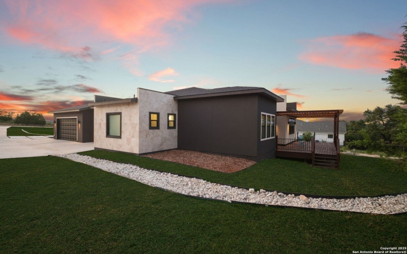 643 Mystic parkway, Spring Branch, TX 78070, 4 Habitaciones Habitaciones , ,5 BañosBaños,Residential,En Venta,643 Mystic parkway,0,1906819