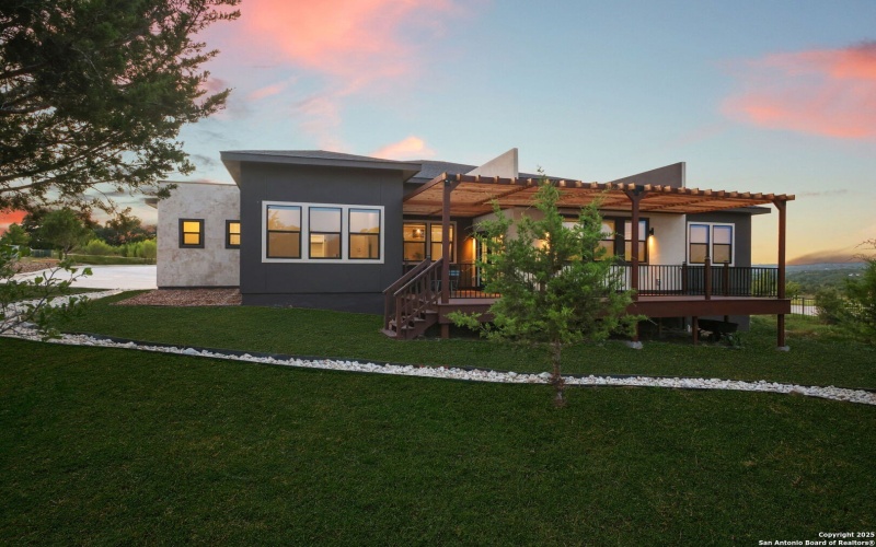 643 Mystic parkway, Spring Branch, TX 78070, 4 Habitaciones Habitaciones , ,5 BañosBaños,Residential,En Venta,643 Mystic parkway,0,1906819