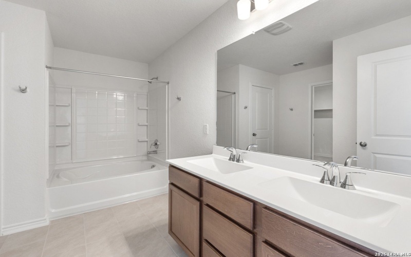 3909 Woodside Dr, Seguin, TX 78155, 3 Bedrooms Bedrooms, ,2 BathroomsBathrooms,Residential,For Sale,3909 Woodside Dr,0,1908066