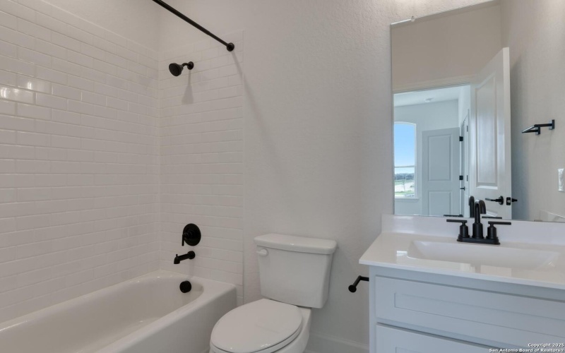 178 Annette Drive, Castroville, TX 78009, 5 Bedrooms Bedrooms, ,5 BathroomsBathrooms,Residential,For Sale,178 Annette Drive,0,1898845