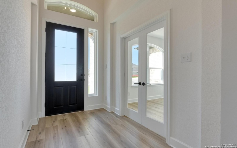 178 Annette Drive, Castroville, TX 78009, 5 Bedrooms Bedrooms, ,5 BathroomsBathrooms,Residential,For Sale,178 Annette Drive,0,1898845