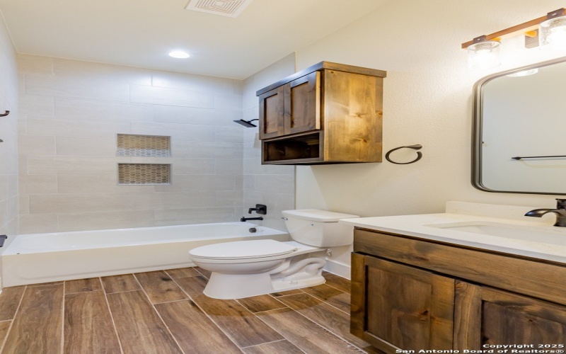 205 Timber Place, La Vernia, TX 78121, 4 Habitaciones Habitaciones , ,3 BañosBaños,Residential,En Venta,205 Timber Place,0,1894505