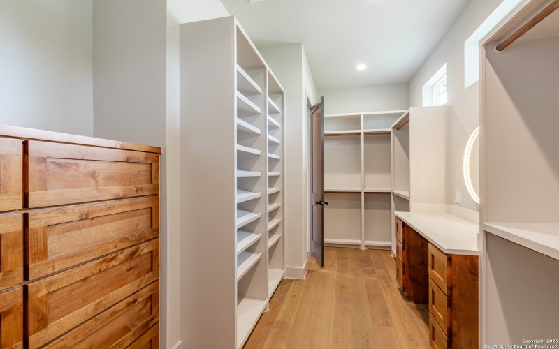 205 Timber Place, La Vernia, TX 78121, 4 Habitaciones Habitaciones , ,3 BañosBaños,Residential,En Venta,205 Timber Place,0,1894505