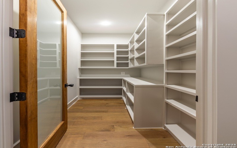 205 Timber Place, La Vernia, TX 78121, 4 Habitaciones Habitaciones , ,3 BañosBaños,Residential,En Venta,205 Timber Place,0,1894505