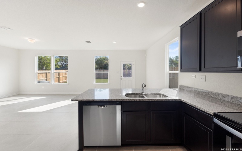 4530 OTRA OTRA DRIVE, San Antonio, TX 78222, 3 Habitaciones Habitaciones , ,2 BañosBaños,Residential,En Venta,4530 OTRA OTRA DRIVE,0,1907979