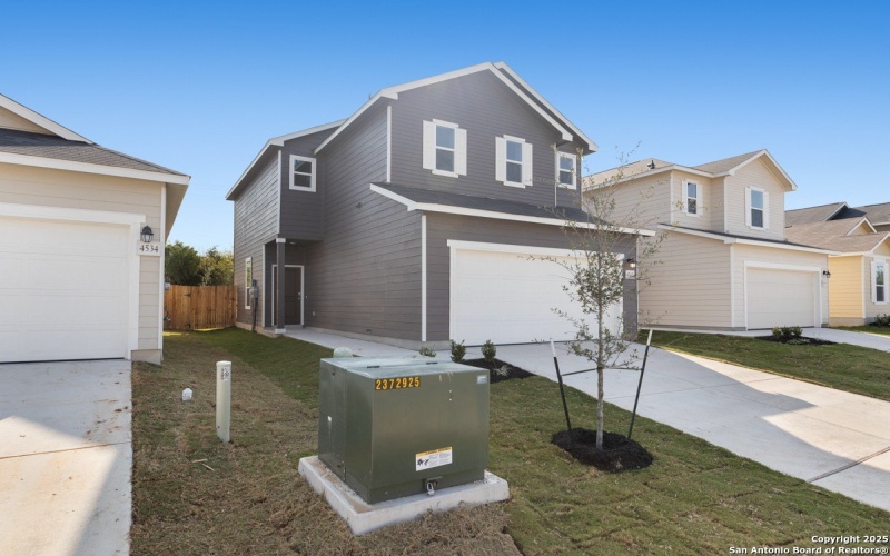 4530 OTRA OTRA DRIVE, San Antonio, TX 78222, 3 Bedrooms Bedrooms, ,2 BathroomsBathrooms,Residential,For Sale,4530 OTRA OTRA DRIVE,0,1907979